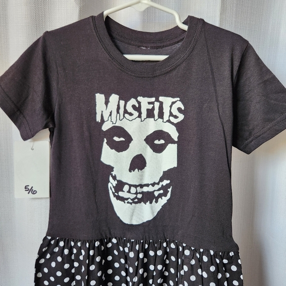 Paper Doll Productions Misfits Graphic T-Shirt Polka Dots Dress Kids Size 5/6 - Picture 2 of 6